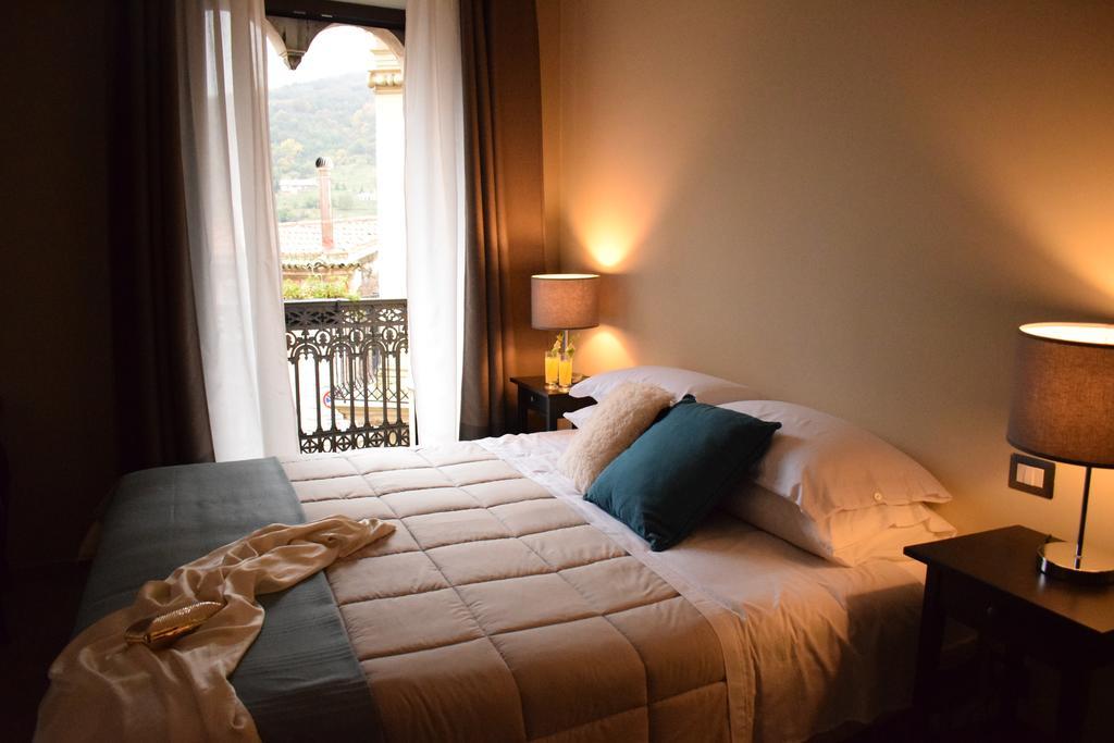 קסטיליונה די סיציליה Cento Tari' Guest House מראה חיצוני תמונה