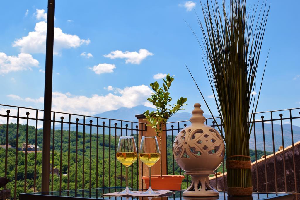 קסטיליונה די סיציליה Cento Tari' Guest House מראה חיצוני תמונה