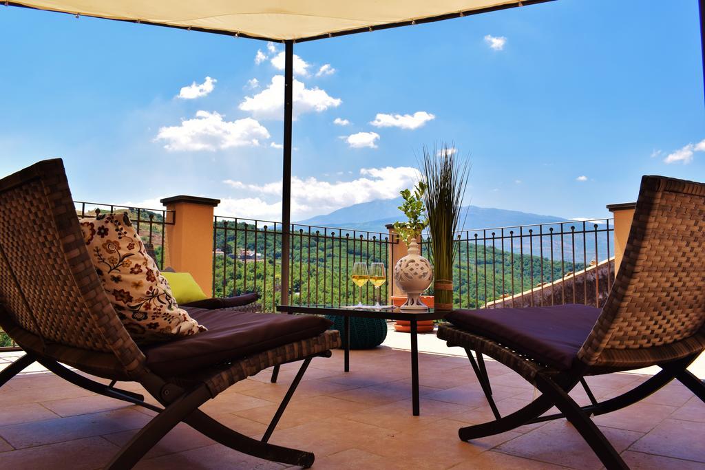 קסטיליונה די סיציליה Cento Tari' Guest House מראה חיצוני תמונה